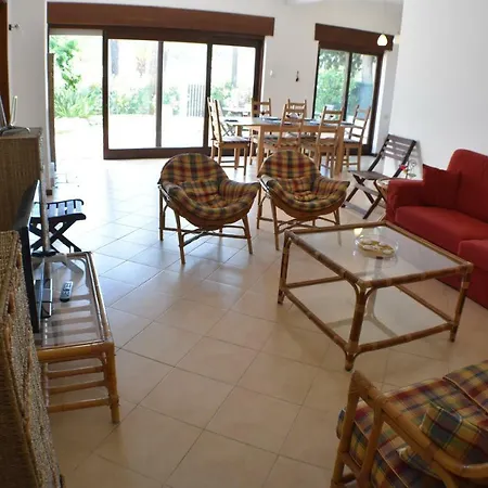 Alexia * 알부페이라